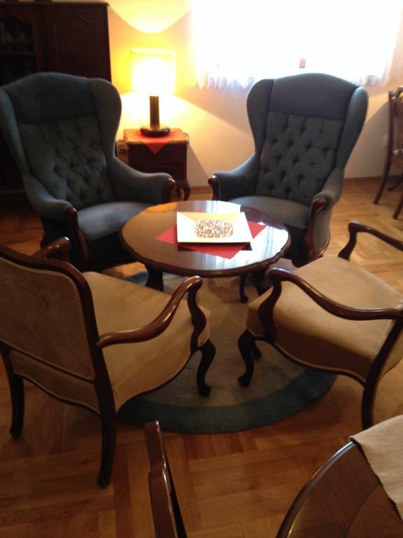 Apartment Sara Pirovac Cameră foto