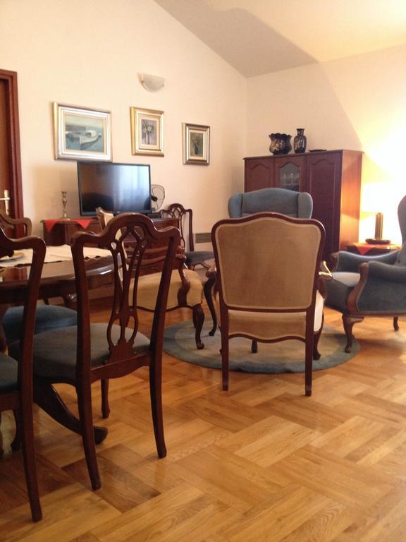 Apartment Sara Pirovac Cameră foto