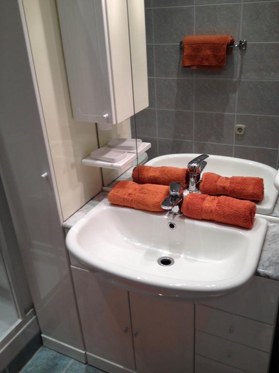 Apartment Sara Pirovac Cameră foto